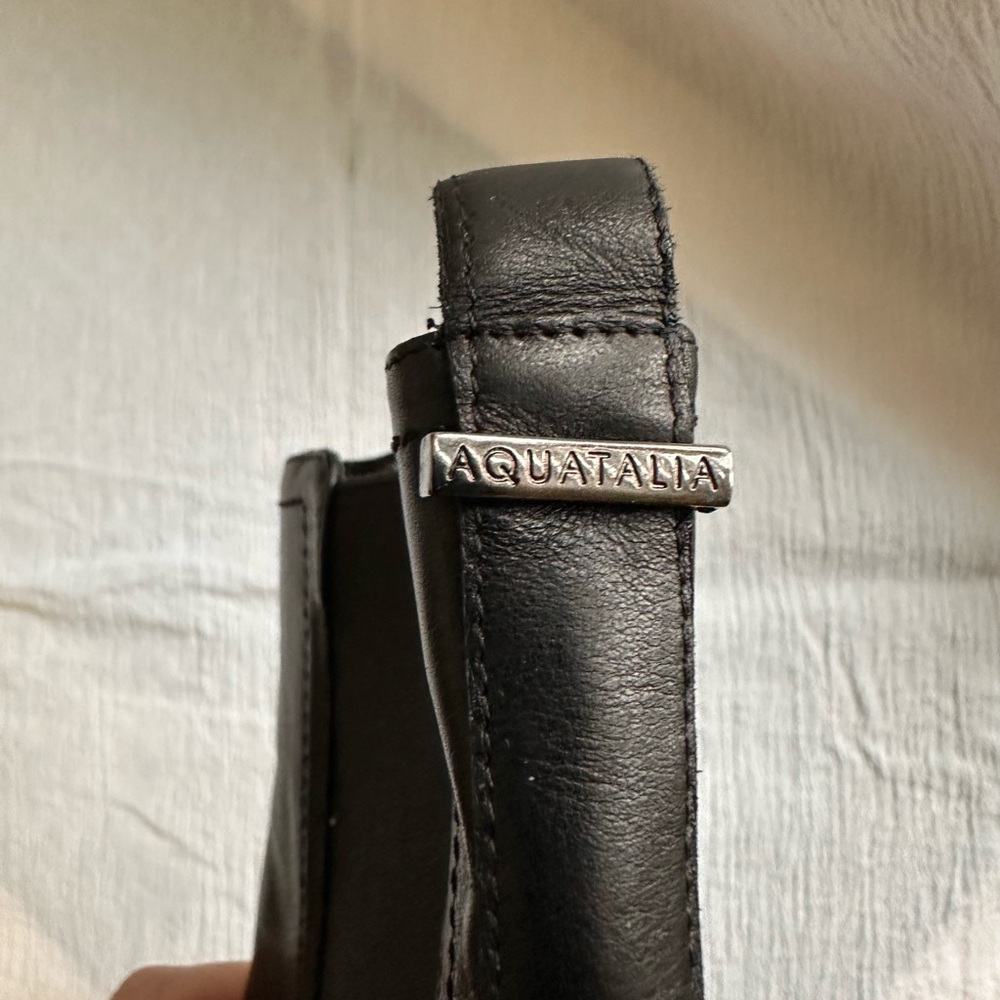 Aquatalia pull up round toe black ankle booties -Never Worn! - Picture 3 of 8